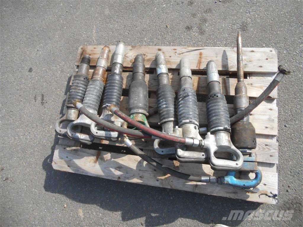 NC nc Hammers / Breakers