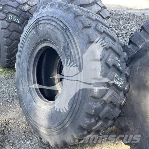  MAXAM 23.5R25 Tyres, wheels and rims