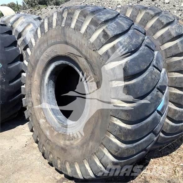 Titan 29.5x25 Tyres, wheels and rims