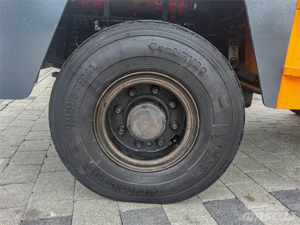  ATA 8500 4x4 Towing trucks