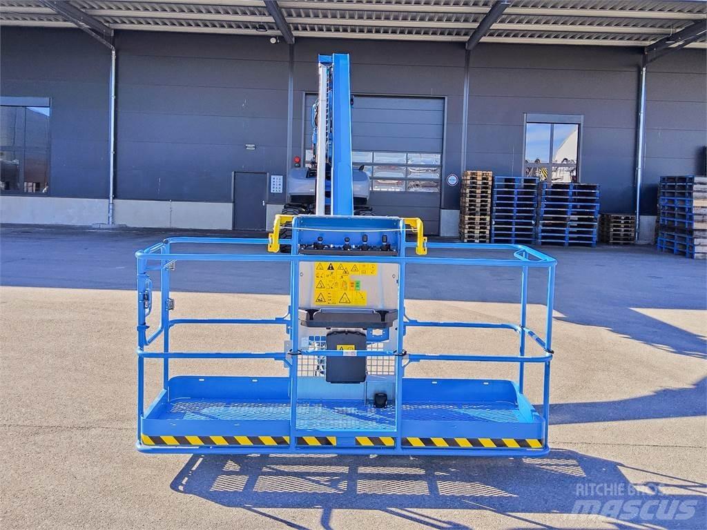 Genie SX-135 XC Telescopic boom lifts
