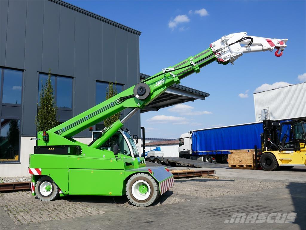 JMG MC 110 Telescopic handlers