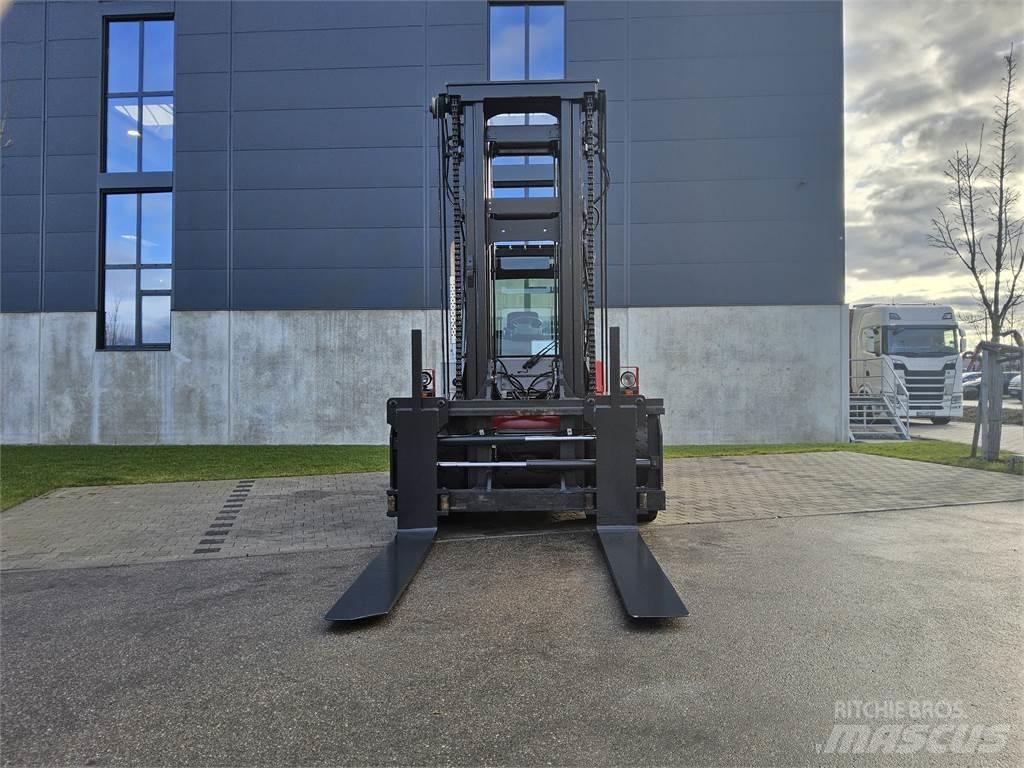 Kalmar DCE 150-12 Diesel trucks