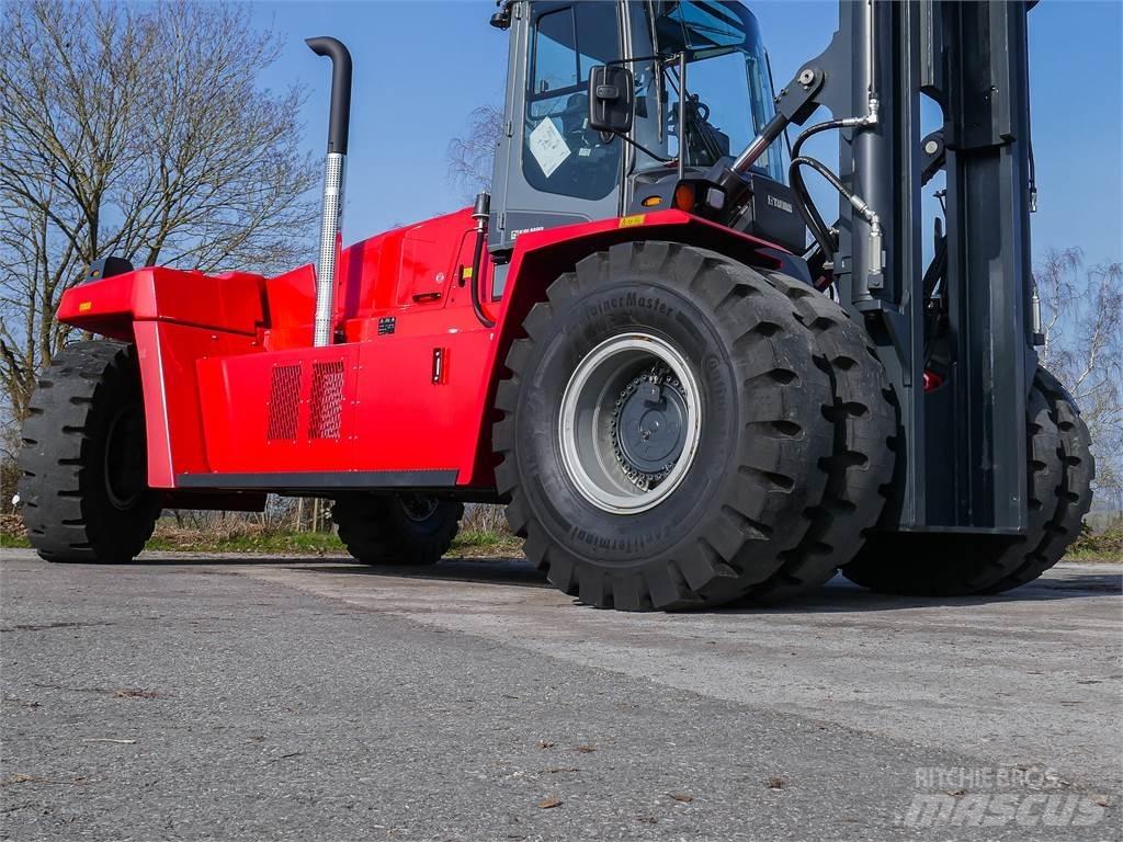 Kalmar DCG 330-12 Diesel trucks