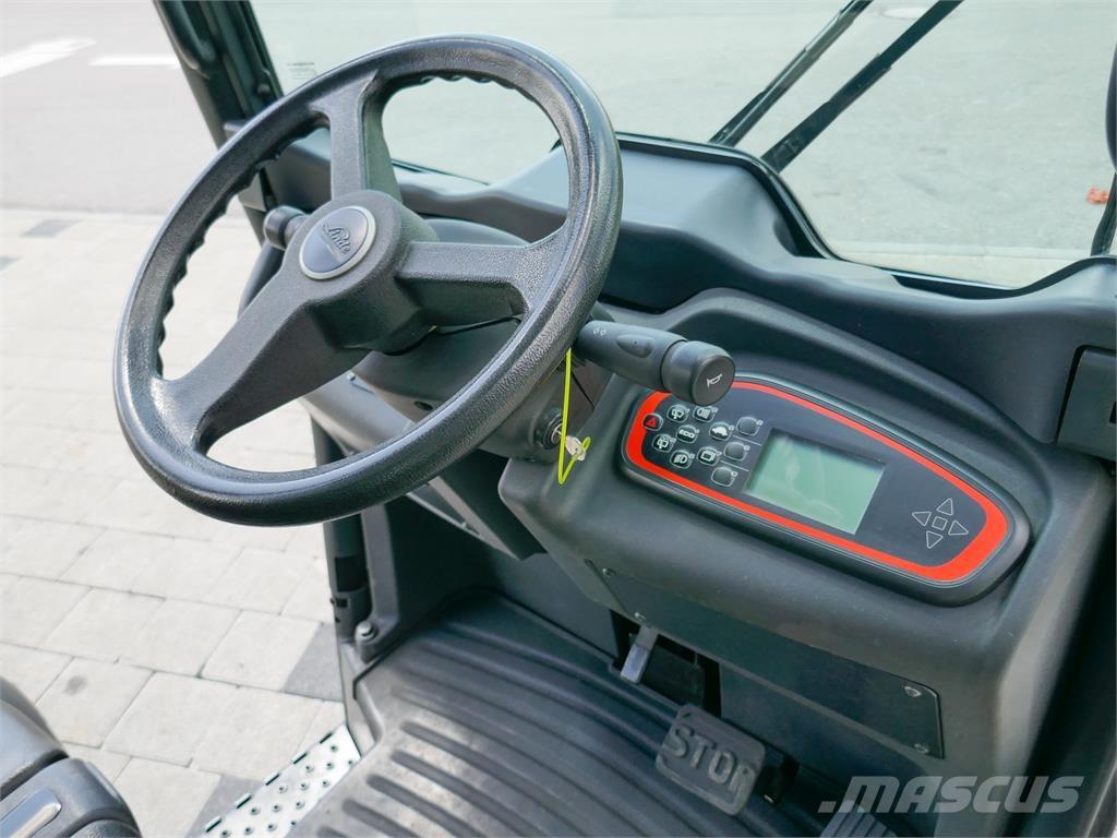 Linde P 60 Towing trucks