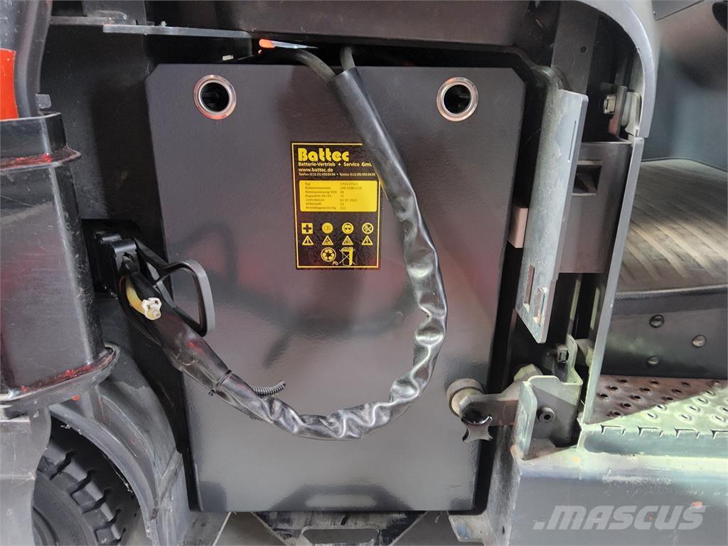 Linde P 60 Towing trucks