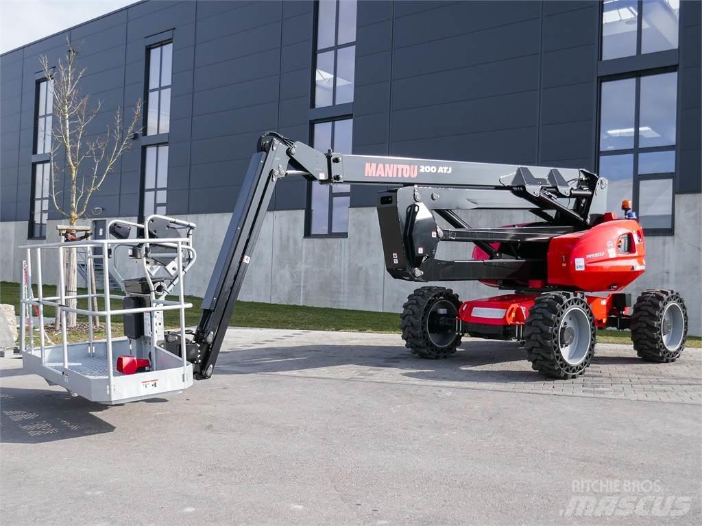 Manitou 200 ATJ Articulated boom lifts