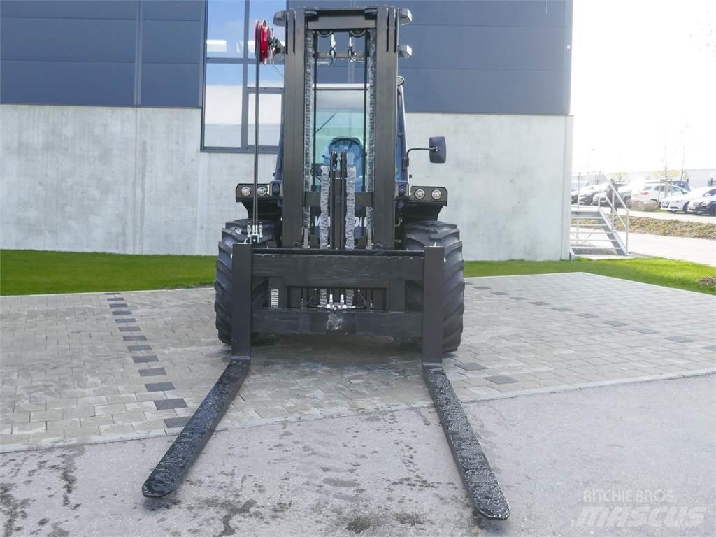Manitou M 50-4 Rough terrain trucks
