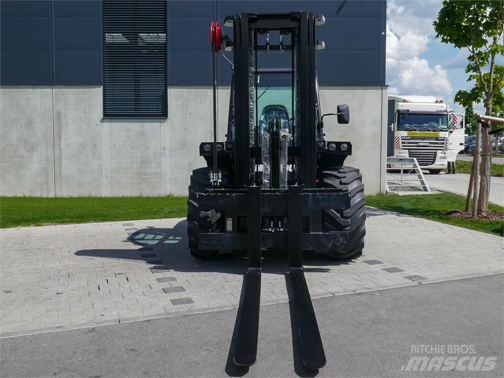 Manitou M 50-4 Rough terrain trucks