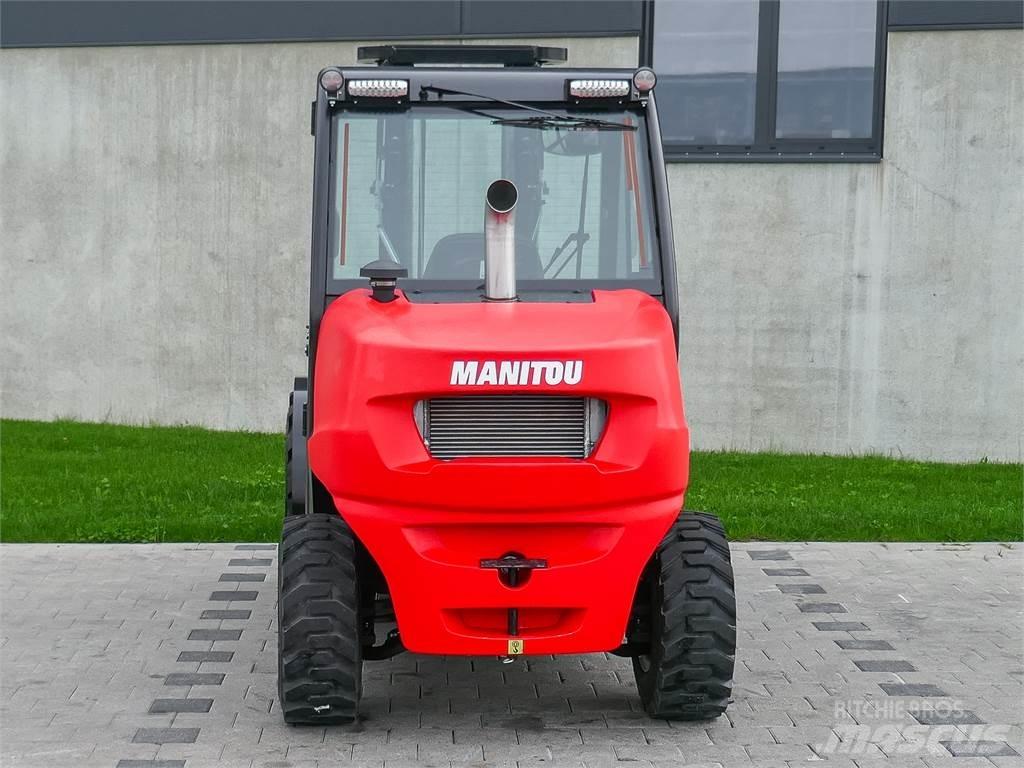 Manitou MC 25-4 Rough terrain trucks