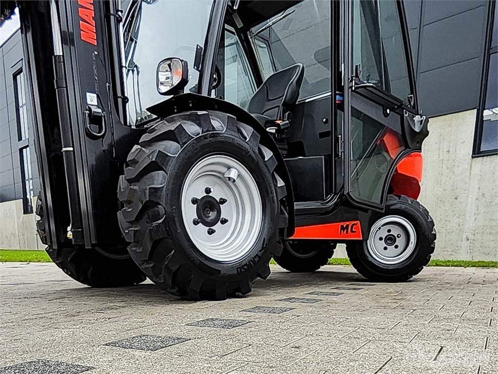Manitou MC 25-4 Rough terrain trucks