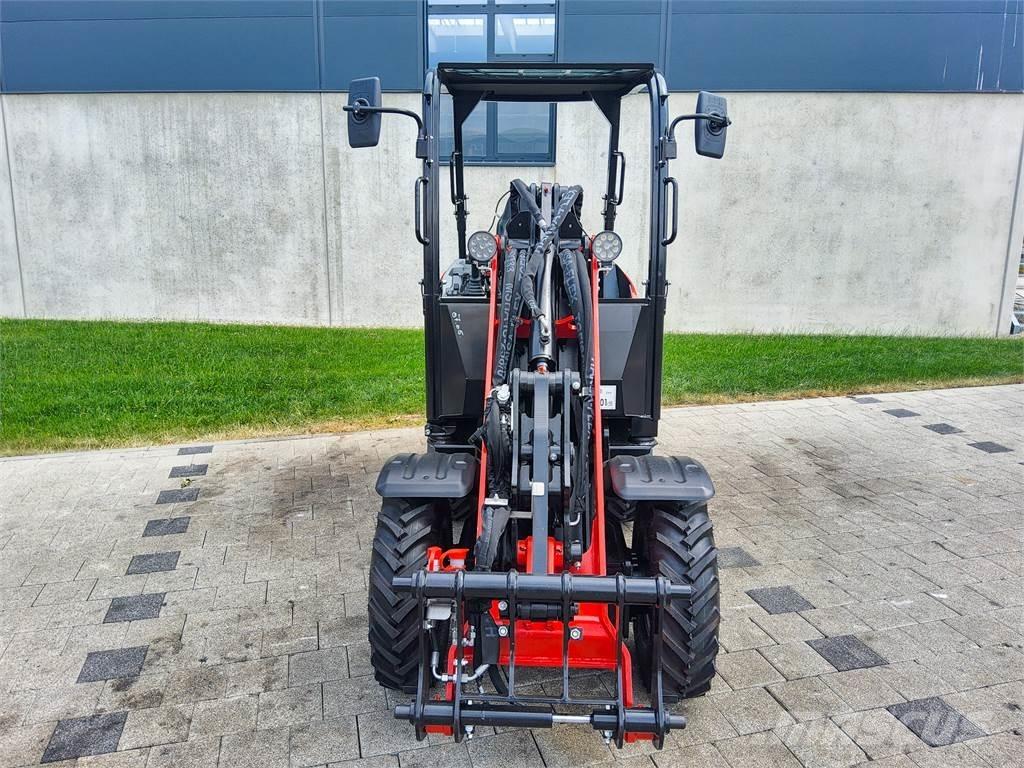 Manitou MLA 2-25H Mini excavators < 7t (Mini diggers)