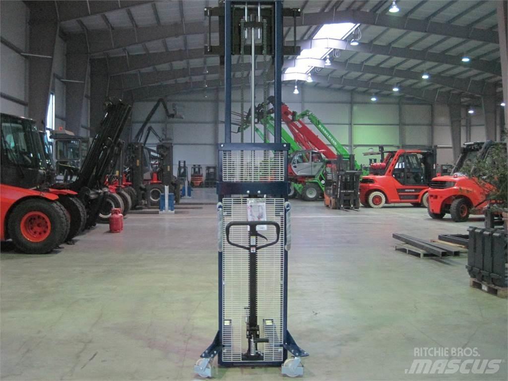  Proteus P-JA 1025 Pedestrian stacker