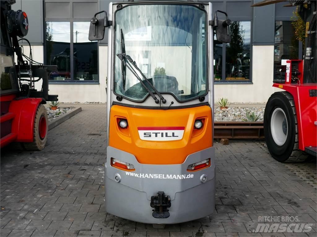 Still LTX70 Towing trucks