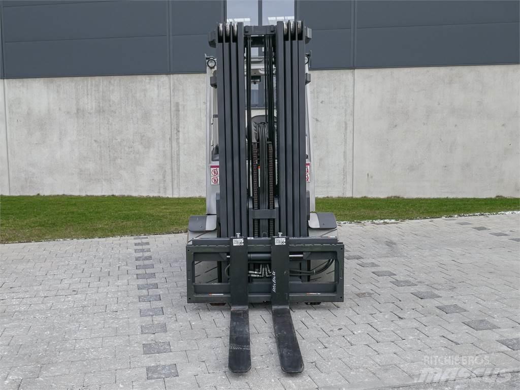 Still RX 60-45 Electric forklift trucks