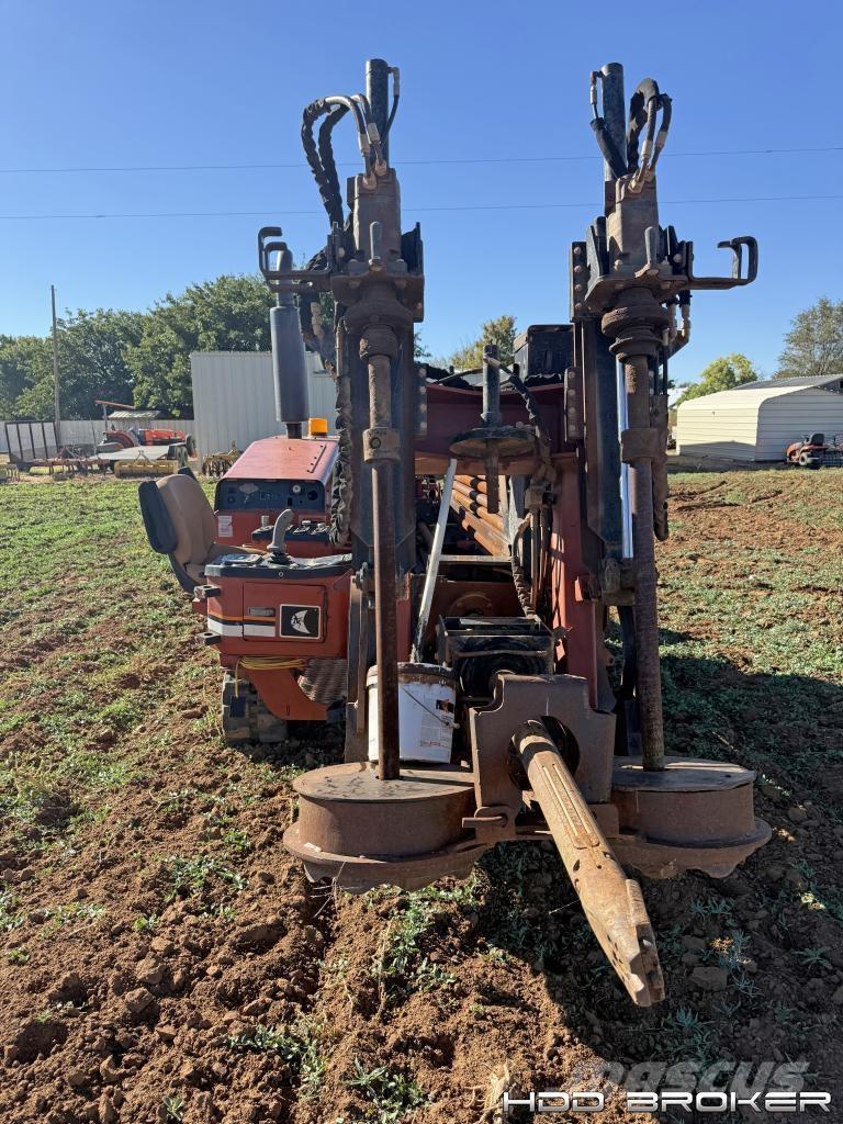 Ditch Witch JT2720 Horizontal Directional Drilling Equipment