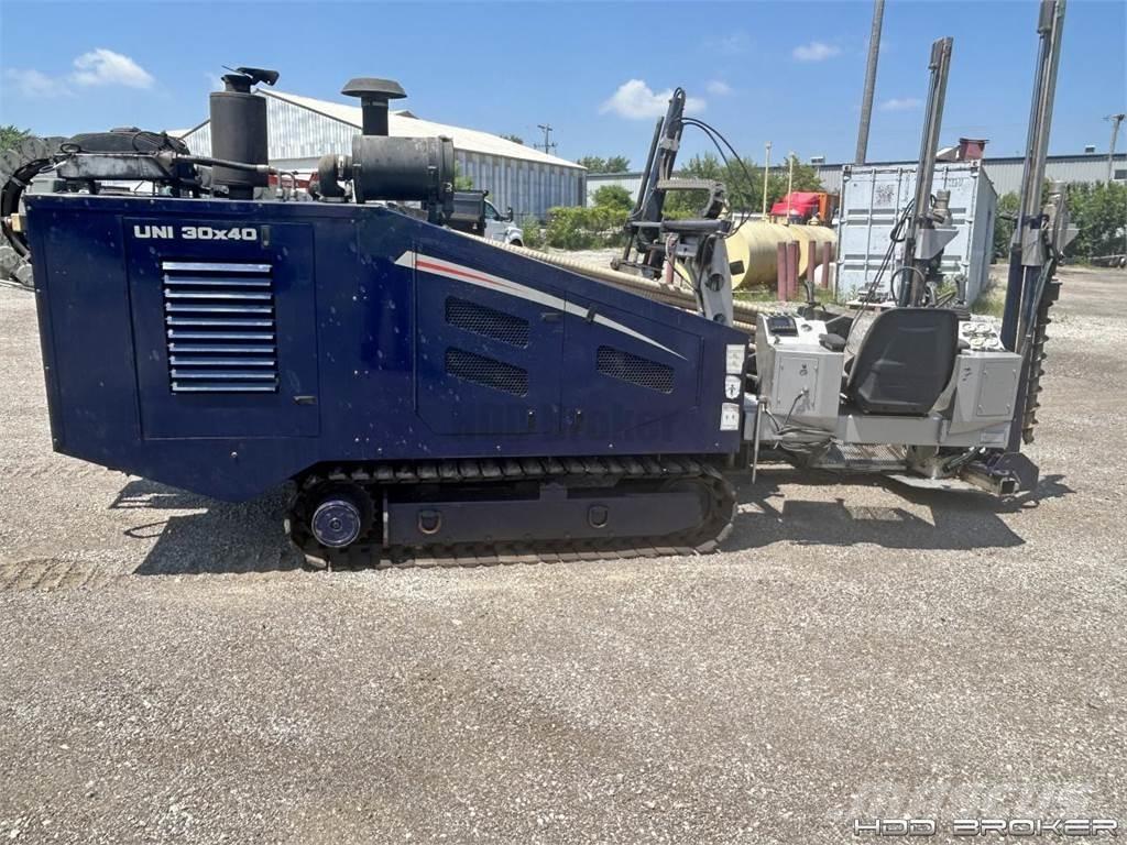Universal UNI 30x40 Horizontal Directional Drilling Equipment