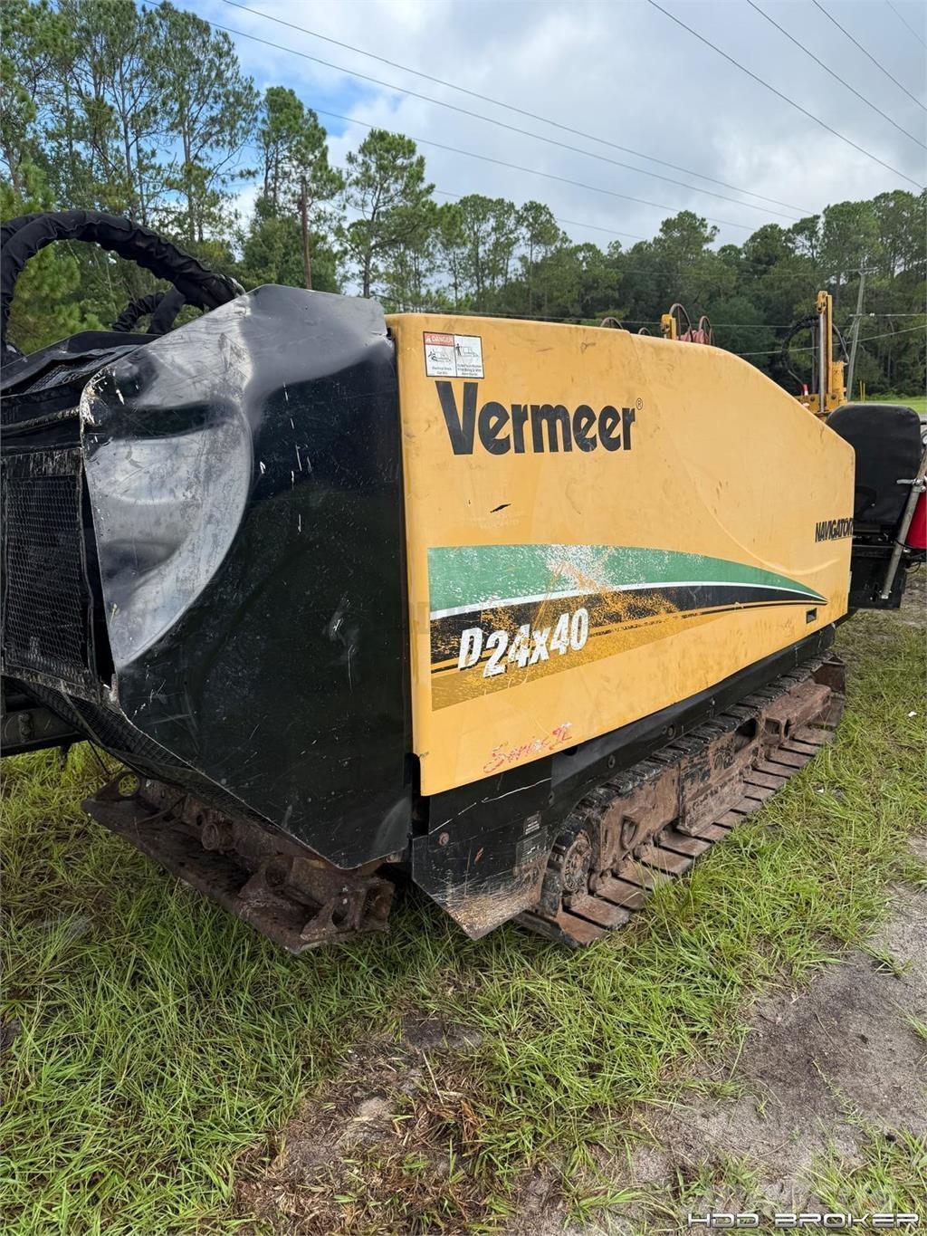 Vermeer D24x40 Series II Horizontal Directional Drilling Equipment