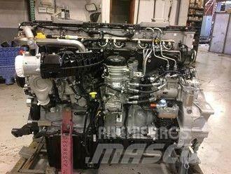 Detroit DD13 Engines