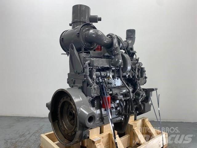Komatsu M11-C Engines
