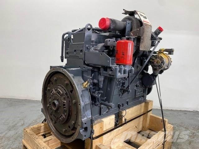 Komatsu S6D95 Engines