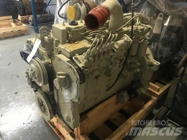 Komatsu SAA6D114-2 Engines