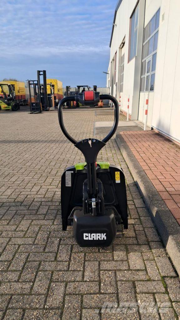 Clark LWio15 Hand pallet truck