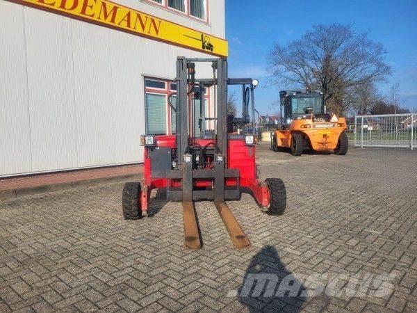 Moffett M4 25.3 Rough terrain trucks