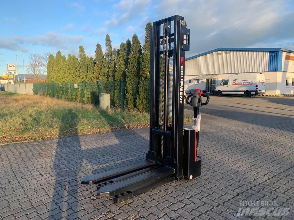 EP ESL122 Pedestrian stacker