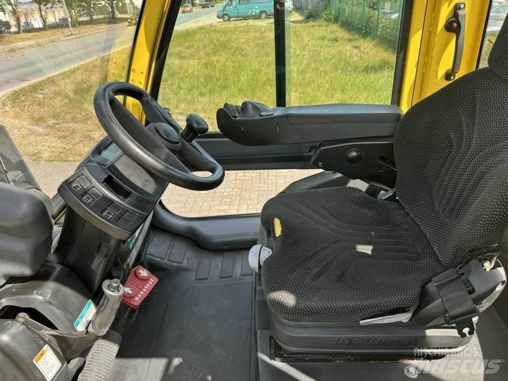 Hyster H7.00FT LPG trucks