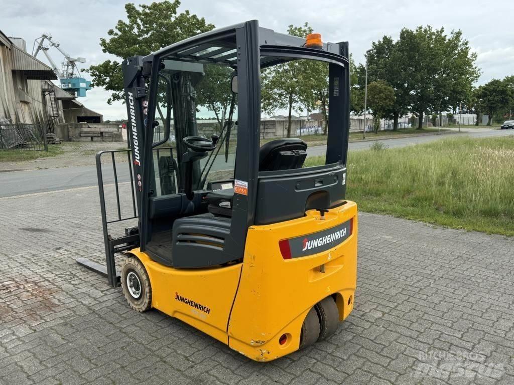 Jungheinrich EFG213 Electric forklift trucks