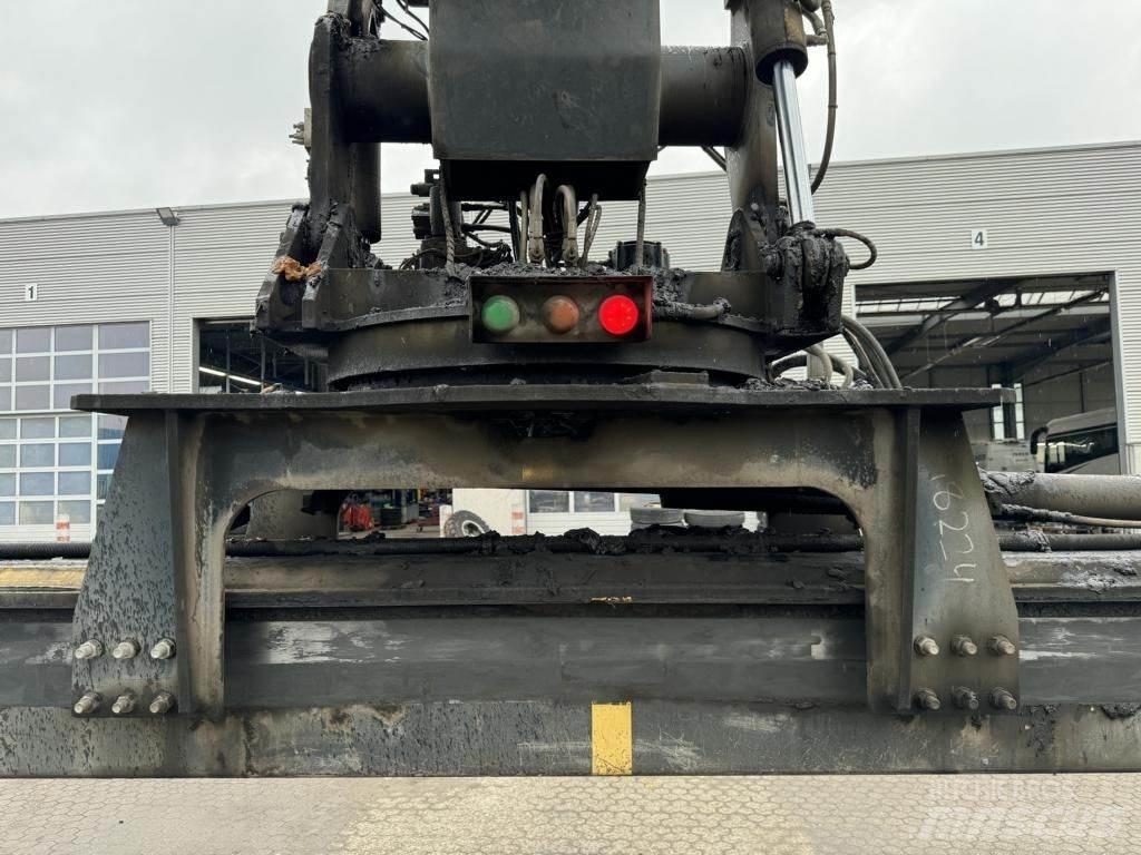SMV SC108TC6 Reachstackers