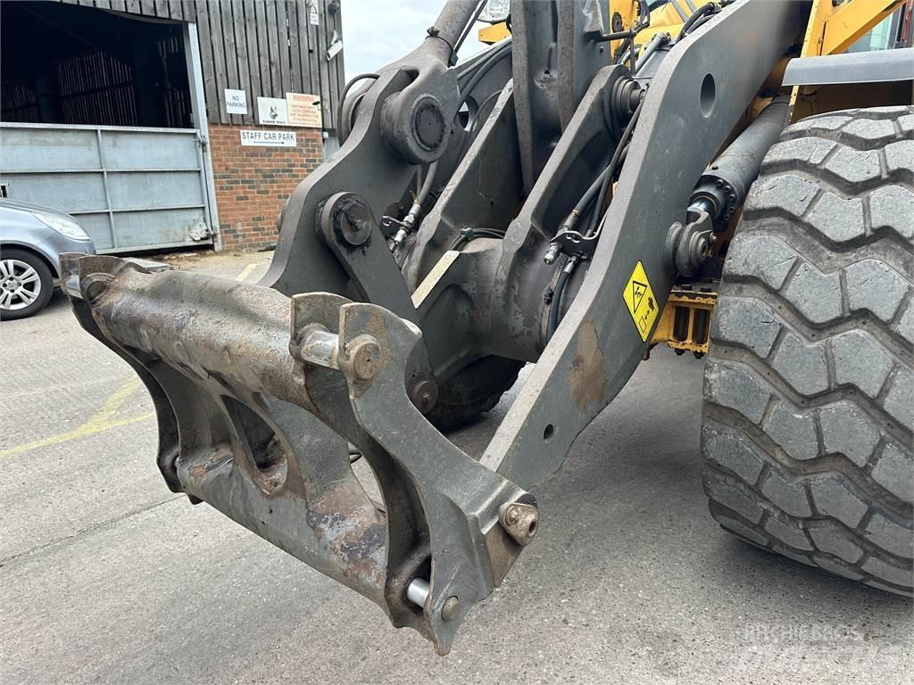Volvo L120H Wheel loaders