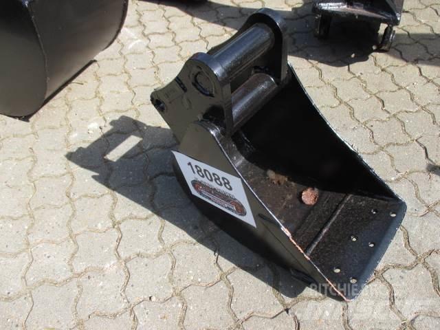  180 mm Graveskovl Buckets