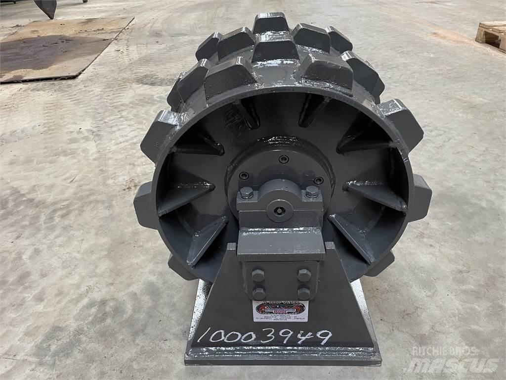  450 mm kompaktorhjul Pneumatic tired rollers