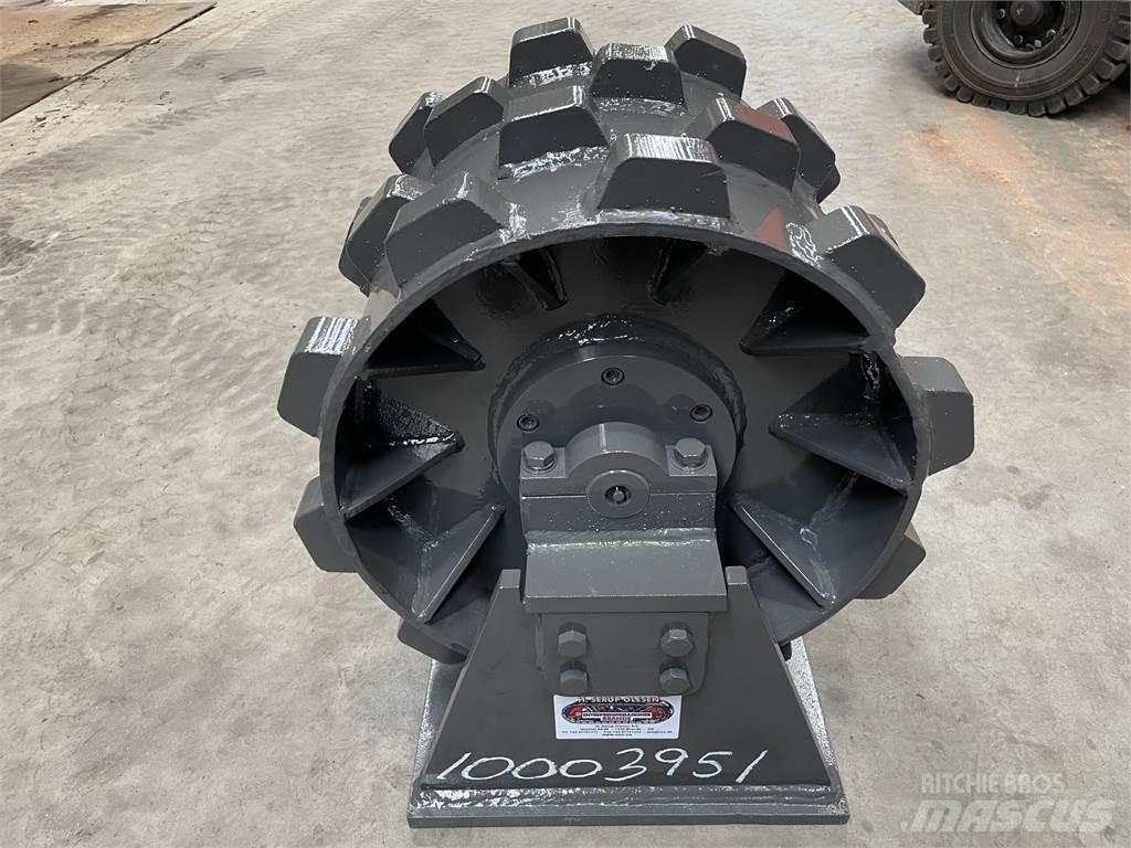  450 mm kompaktorhjul Pneumatic tired rollers