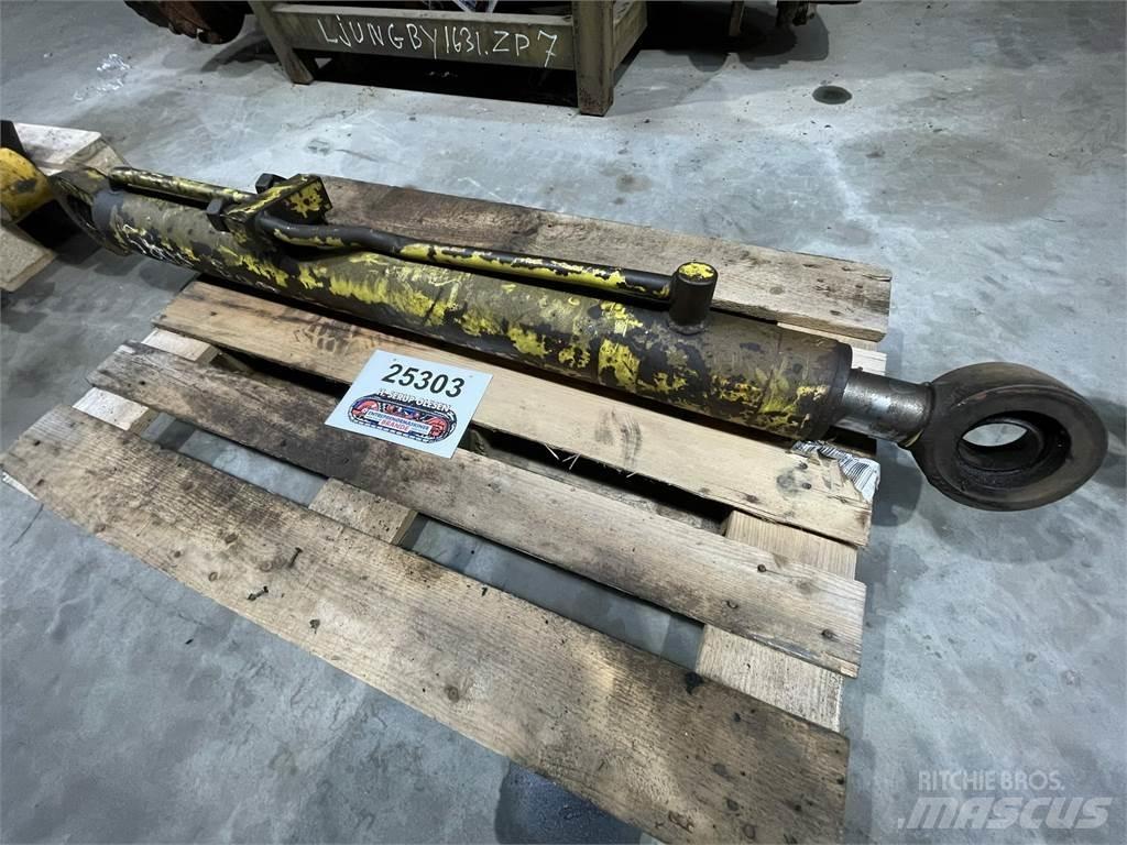  Armcylinder ex. Hymac 580C Hydraulics
