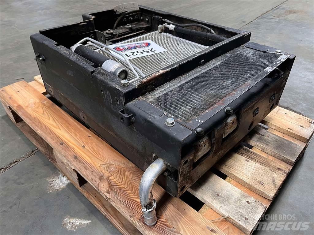Hitachi ZX85USB-5A Køler Engines