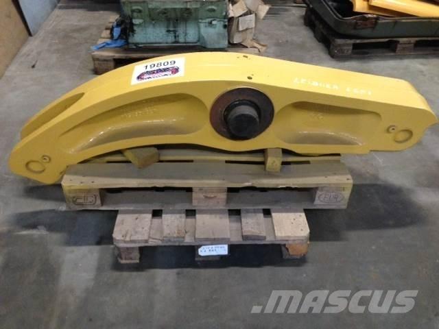 Liebherr L551 Link Arm Other components