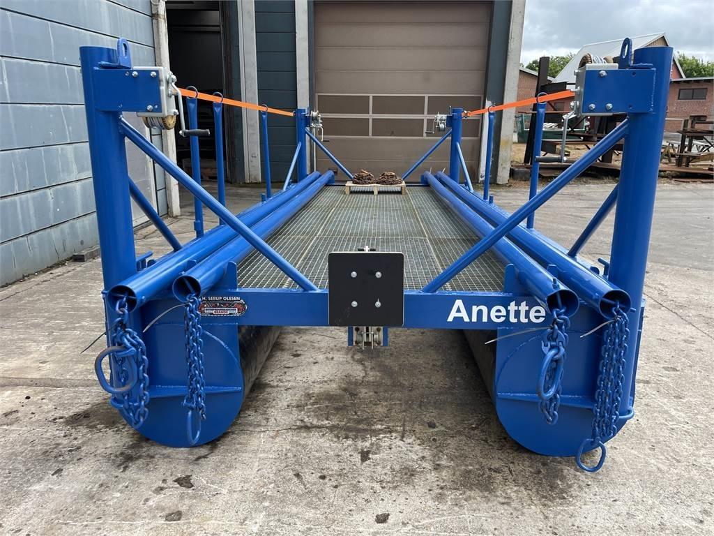 Pram med 2 pontoner Work boats / barges
