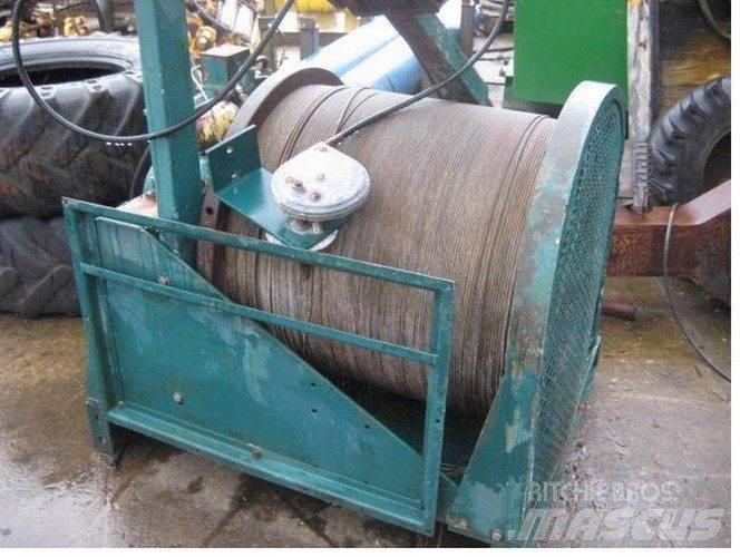 Schlumberger hydr. spil Hoists, winches and material elevators