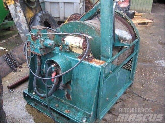Schlumberger hydr. spil Hoists, winches and material elevators