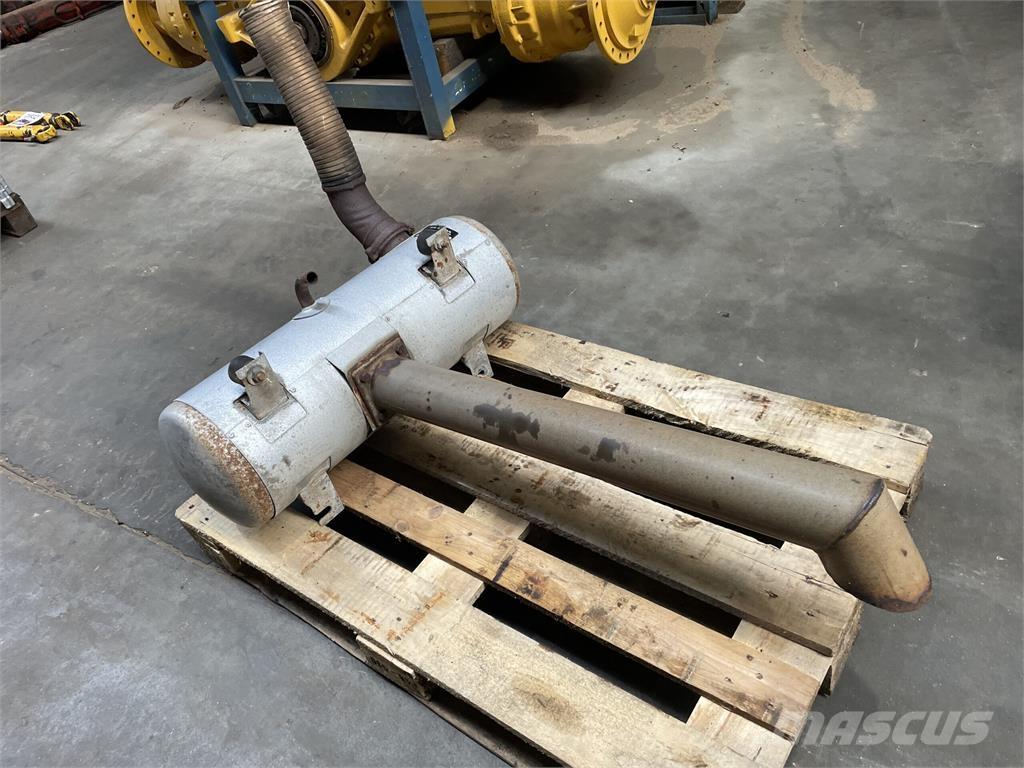 Volvo L70B lyddæmper Engines