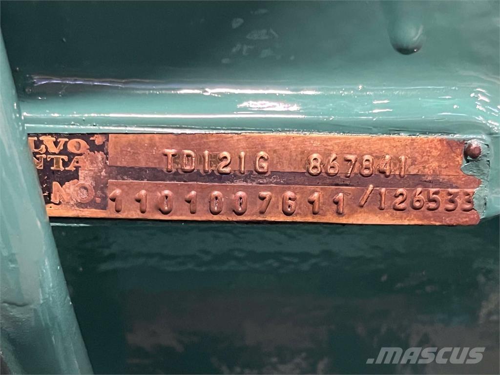 Volvo TD121G motor Engines