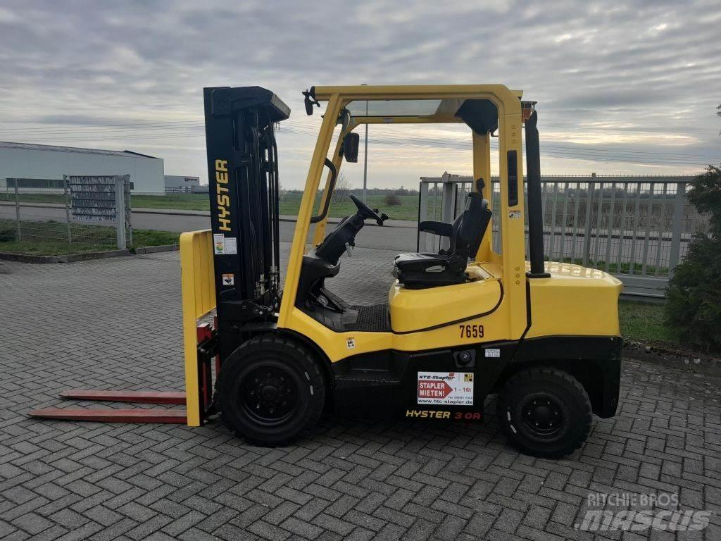 Hyster H3.0A Diesel trucks