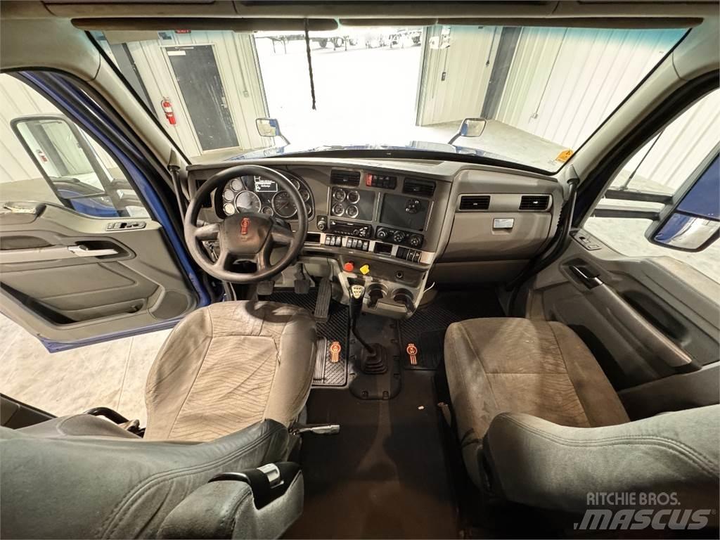 Kenworth T680 Tractor Units
