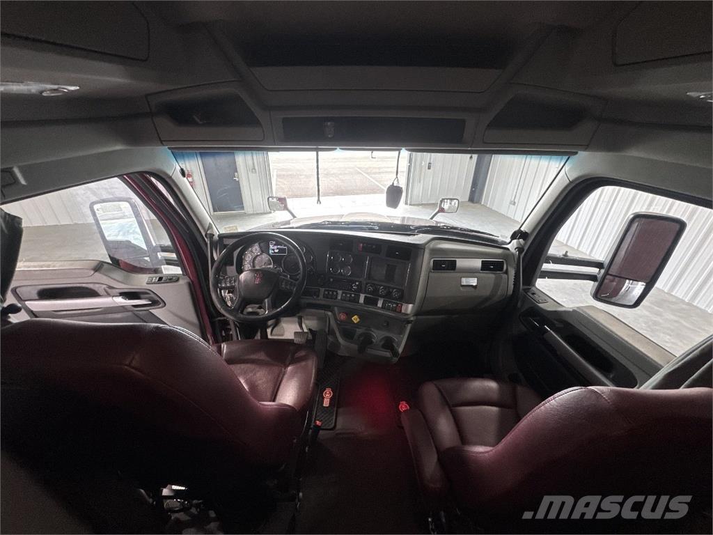 Kenworth T680 Tractor Units