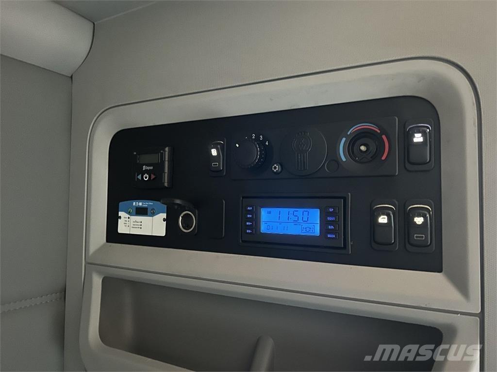 Kenworth T680 Tractor Units