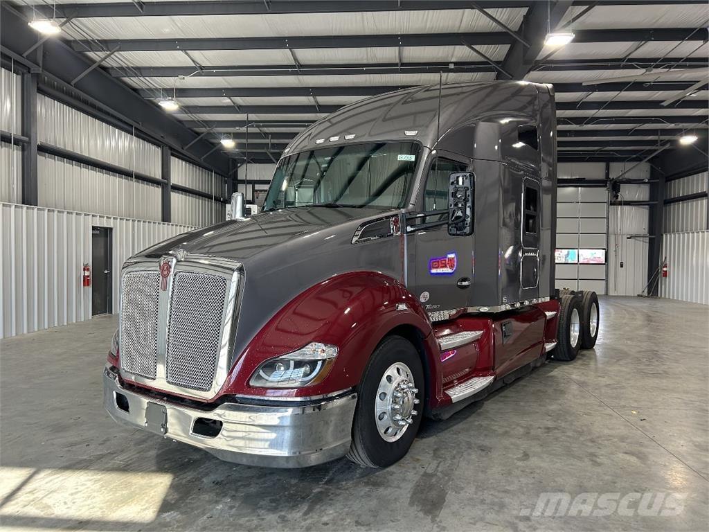 Kenworth T680 Tractor Units