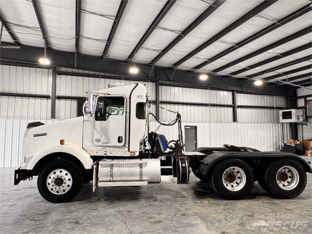 Kenworth T800 Tractor Units